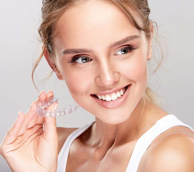 Hollywood Invisalign for Teens